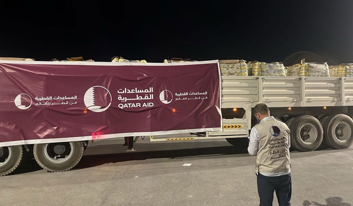 Qatar Sends 49 Aid Trucks to Gaza via Egypt and Jordan
